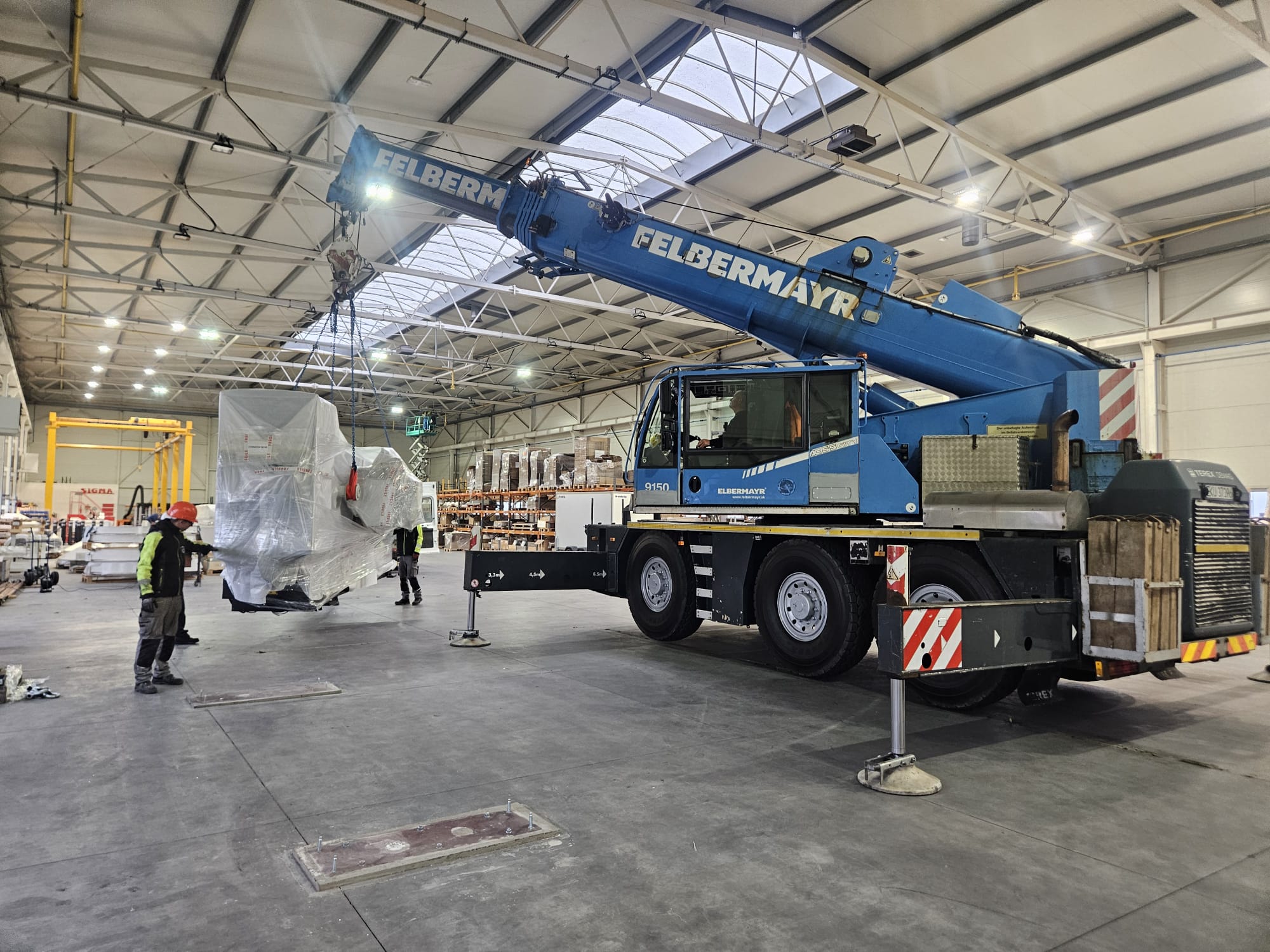 Installation of steel cutting laser – project in Poland
