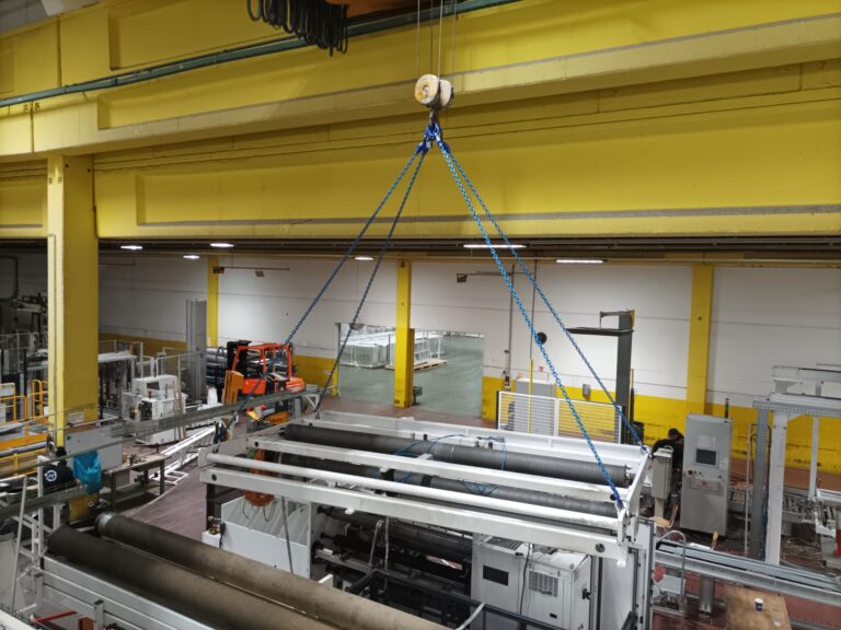 Demontaż i przygotowanie do relokacji 3-metrowej linii do produkcji stretchu Colines – Niemcy